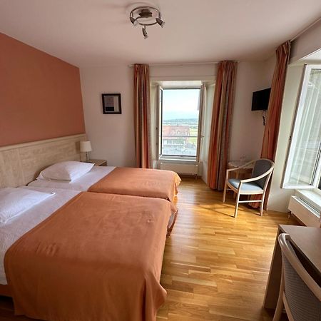 Auberge Aux Deux Sapins Монрише Экстерьер фото