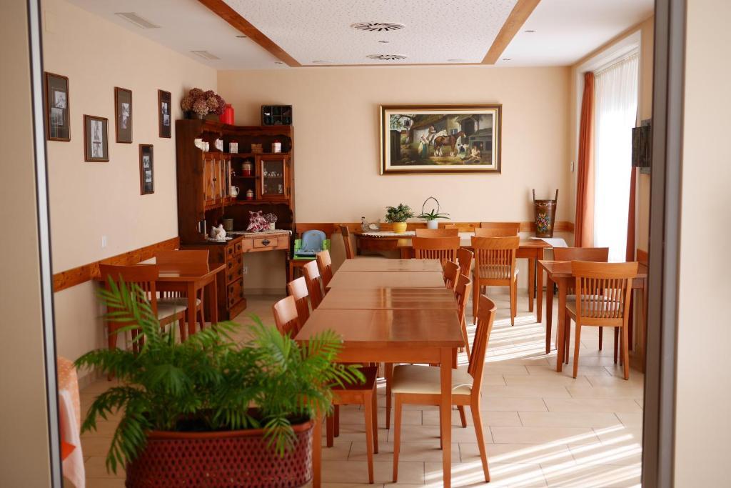 Auberge Aux Deux Sapins Монрише Экстерьер фото